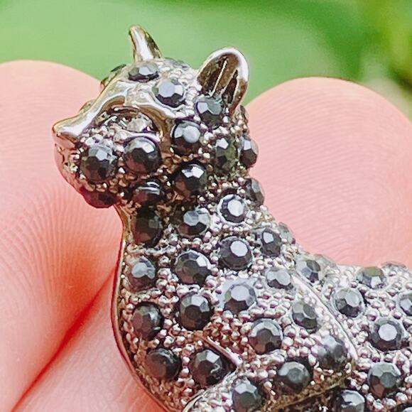 Black Rhinestone Brooch Figural Running Cat Silver Tone Sparkly Costume Jewelry - Picture 3 of 10